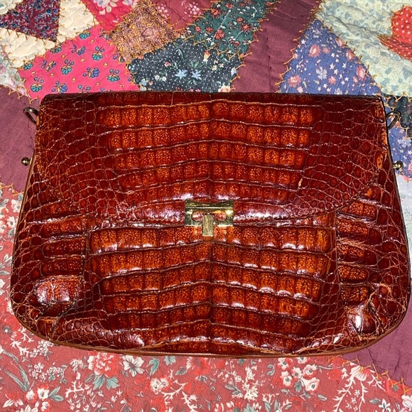 Vintage crocodile 🐊 bag - Picture 1 of 16